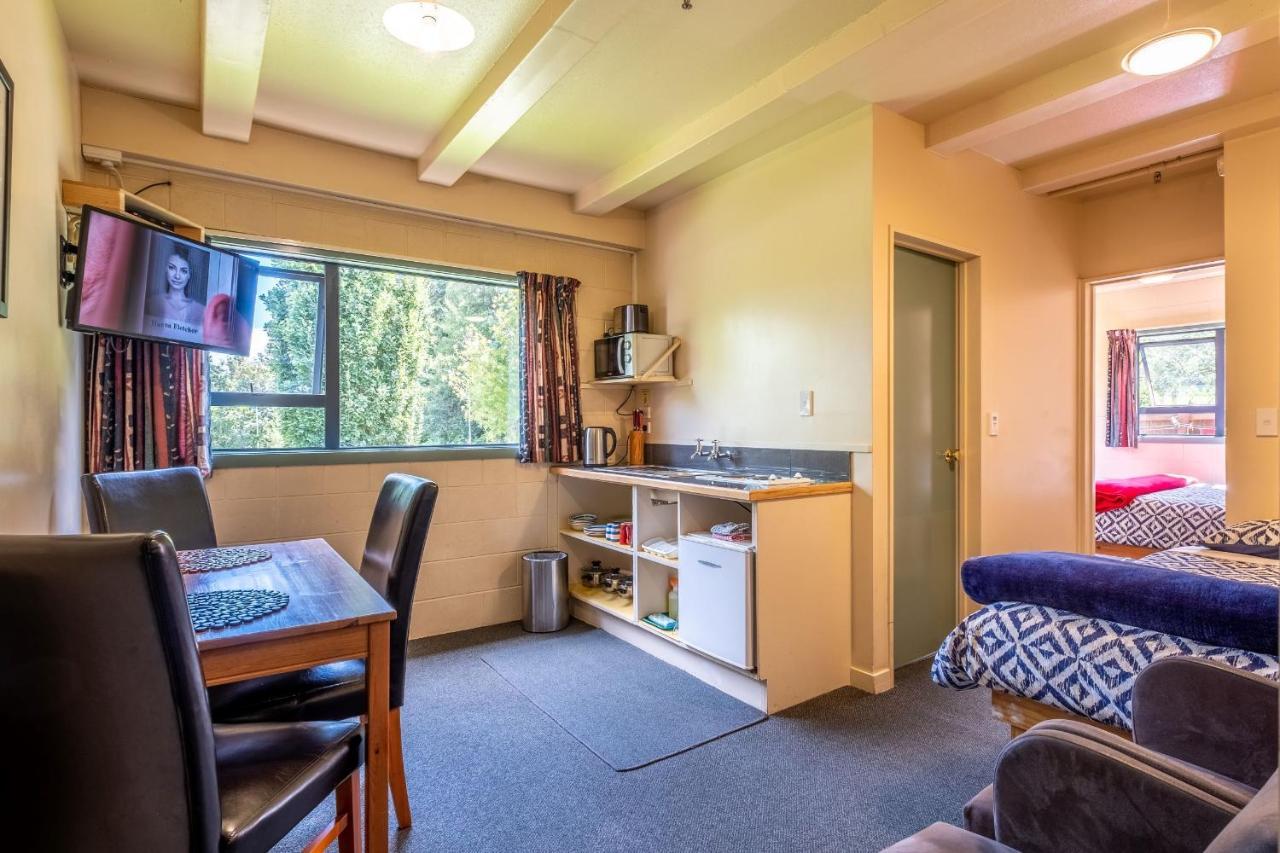 Kakapo Lodge Hanmer Springs Extérieur photo
